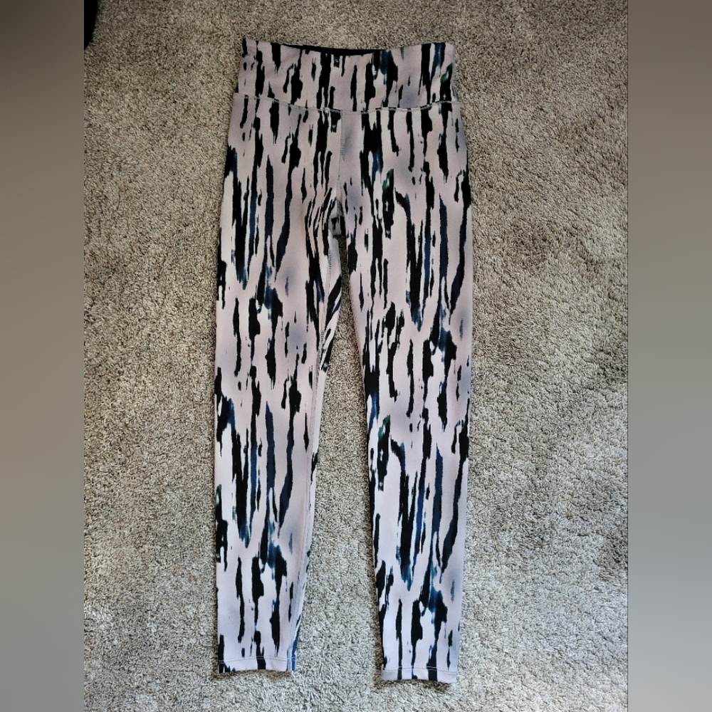 Noli Black and Tan leggings